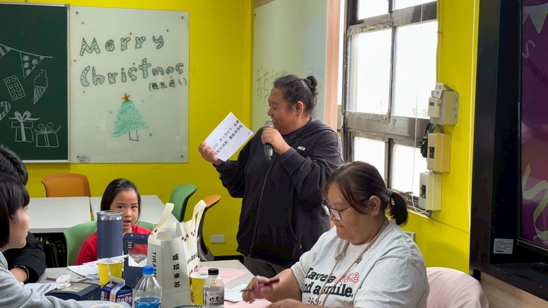 114-1 期末餐會圖片