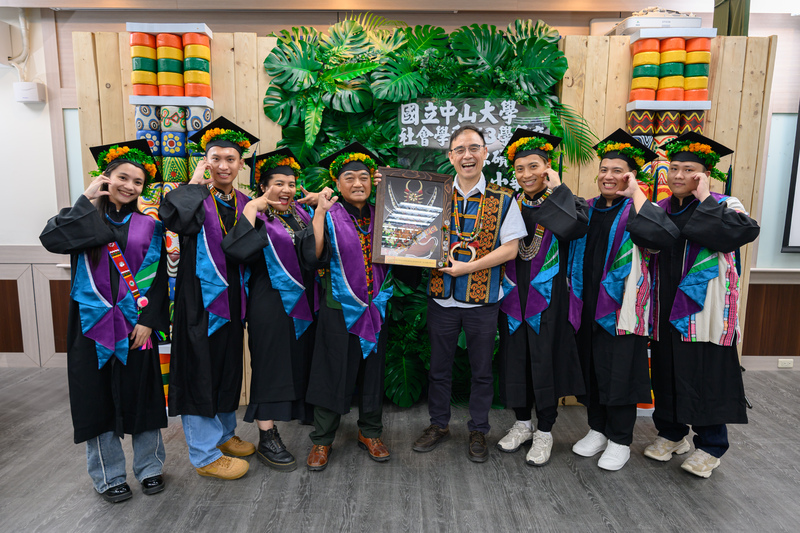 113級 小畢典圖片