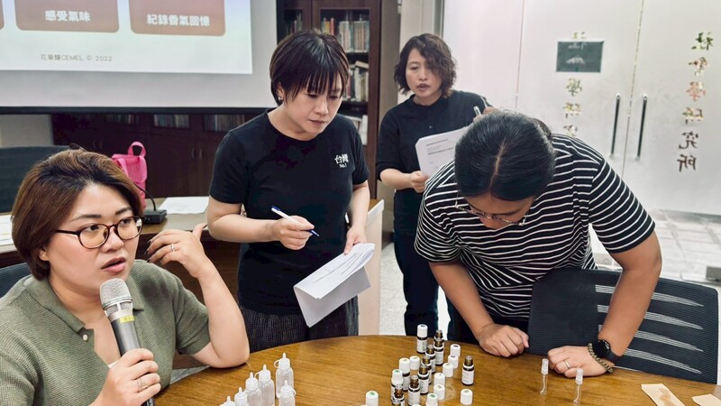 114-2  當代原住民族議題 工作坊 -做自己的調香師-圖片